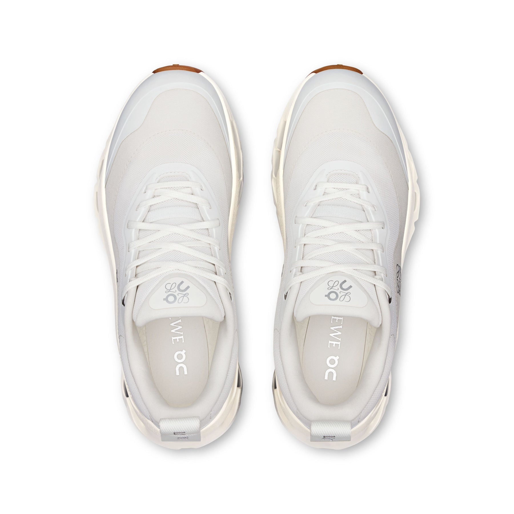 On Running Cloudtilt - Triple White
